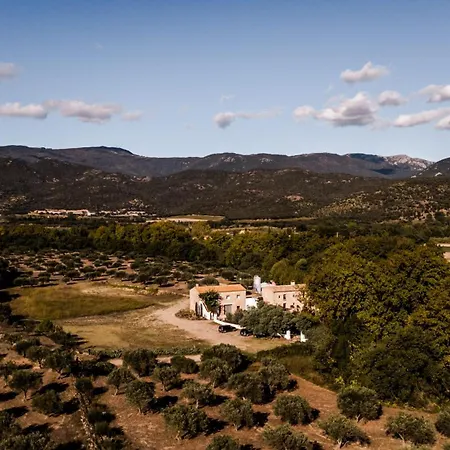 Loft De Diseño En Masía Rural, Cantallops, Girona Apartamento *